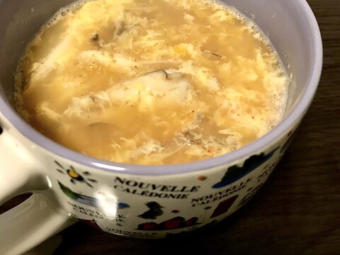 ほんのりピリ辛＊卵とキムチの中華風スープ
